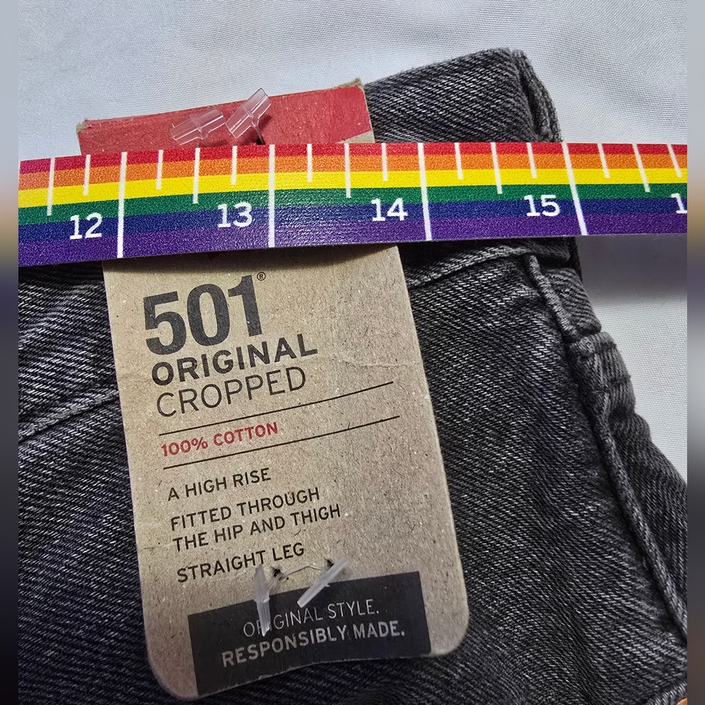 LEVI'S 501 Women's High rise Cropped. Gray Denim Jeans 30x26 - Picture 6 of 11